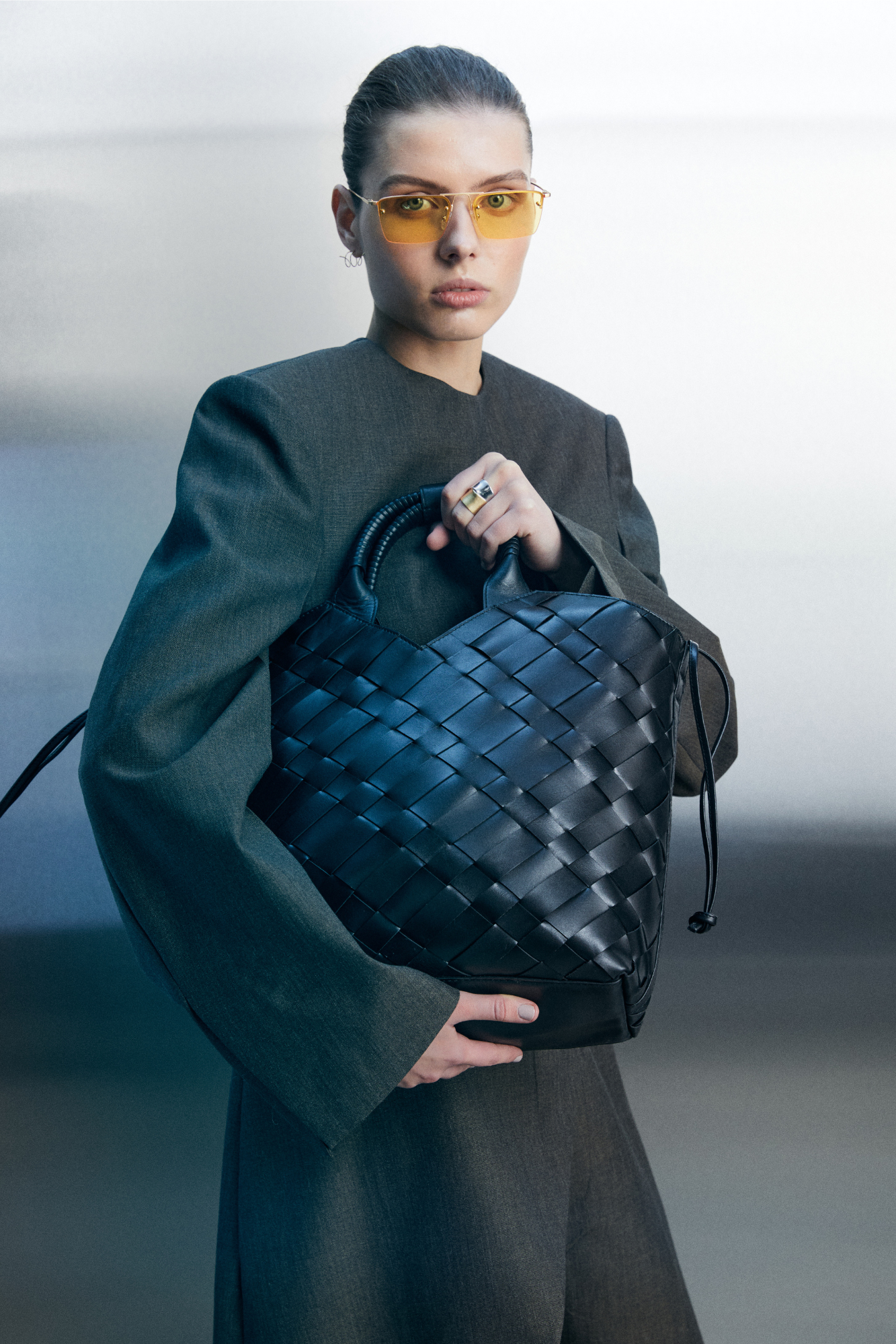 Cabas Woven Shopper in Black