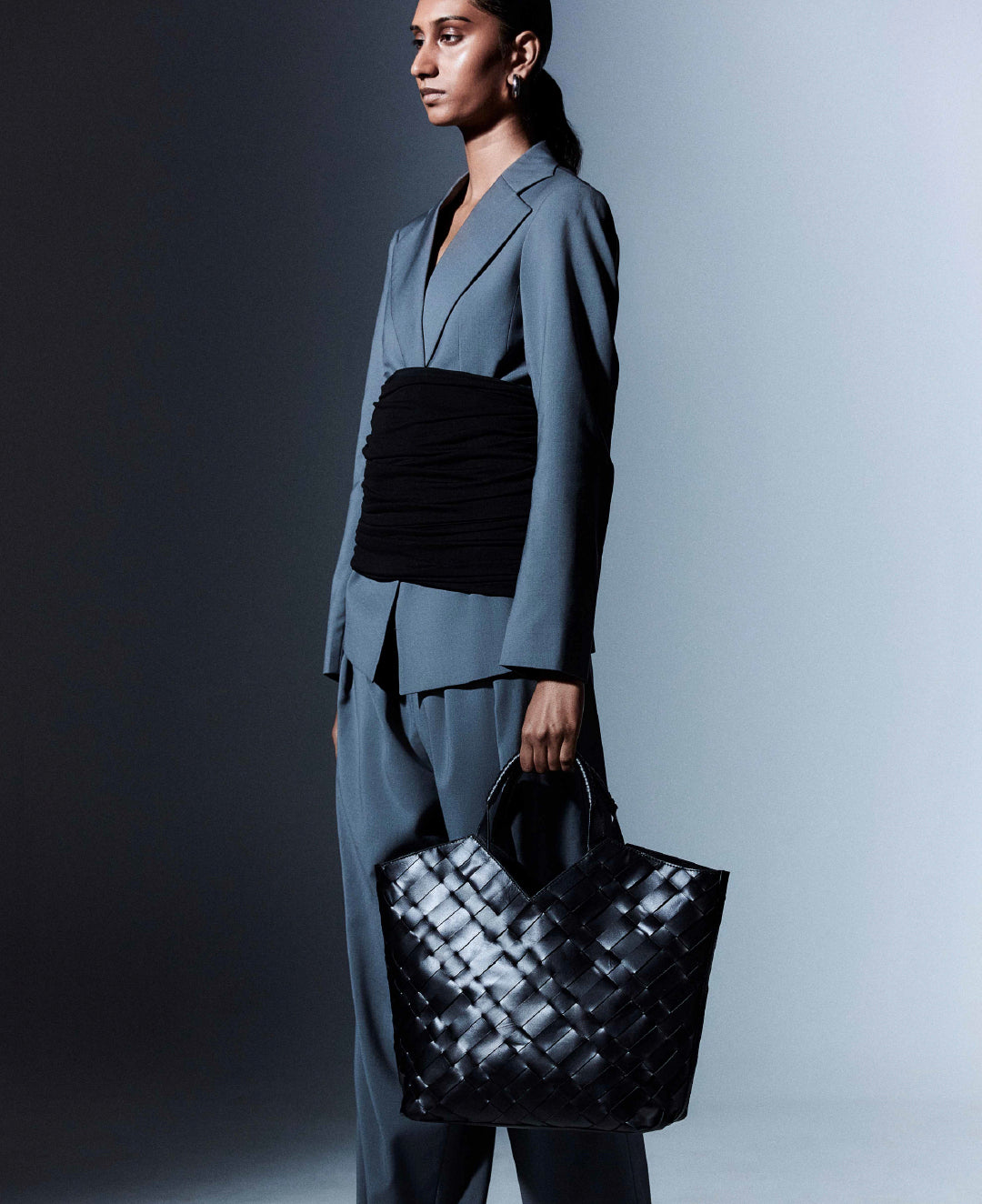 Cabas Woven Shopper in Black