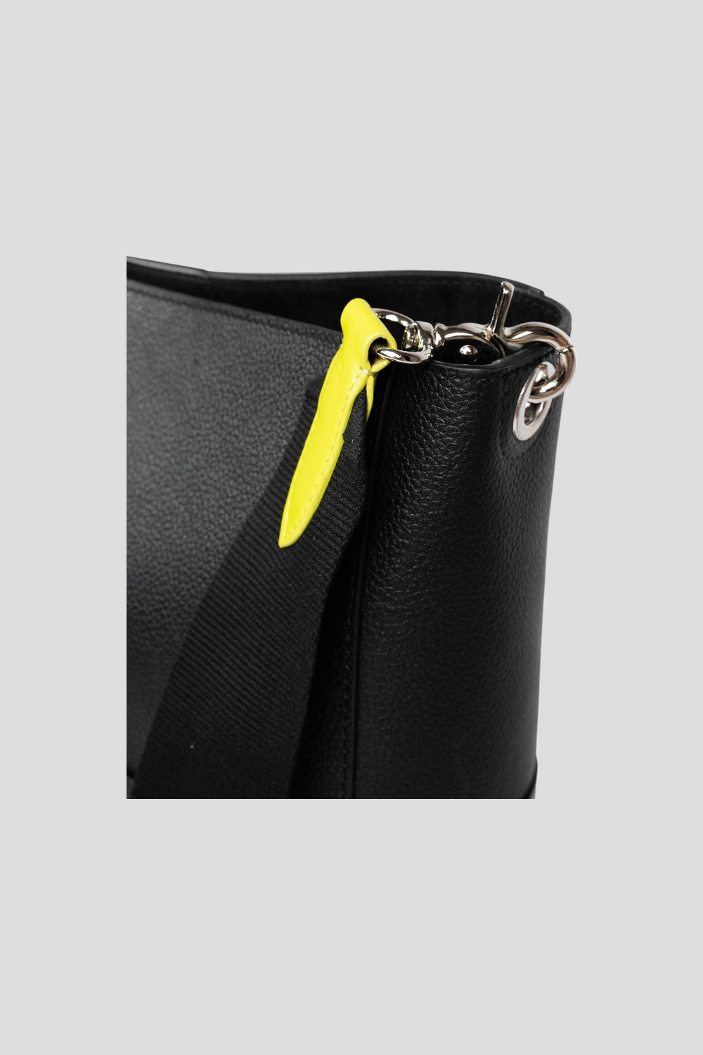 Vega Rectangular Tote-Black w/ Cyber Lime