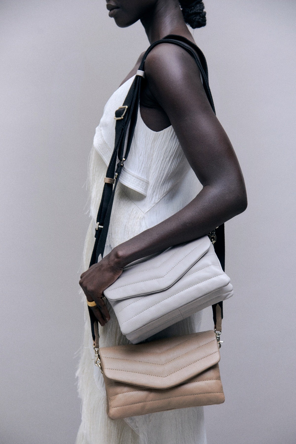 Darlo Mini Cross Body Bag in Taupe