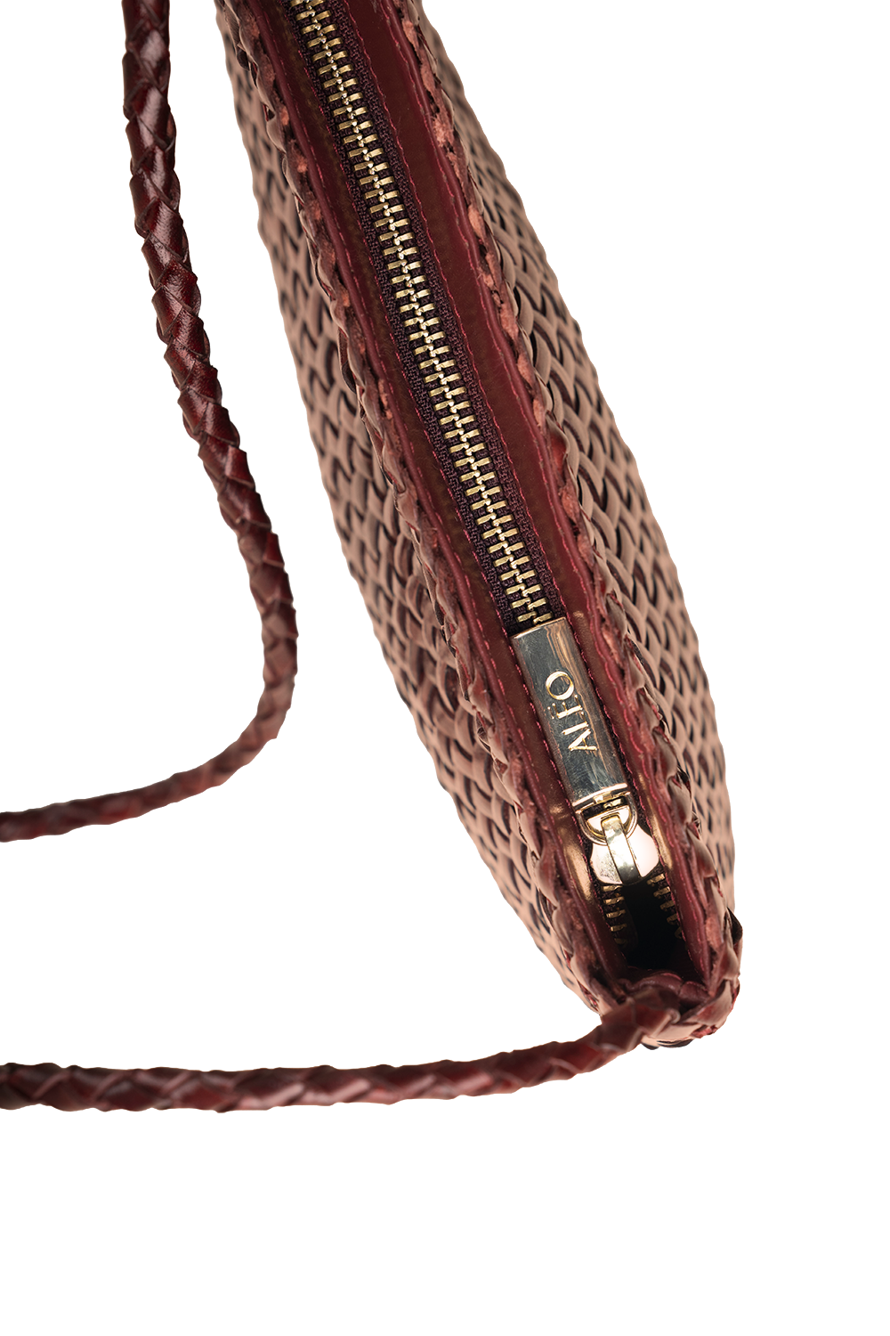 Fiya Woven Crossbody Bag in Toffee Taledo