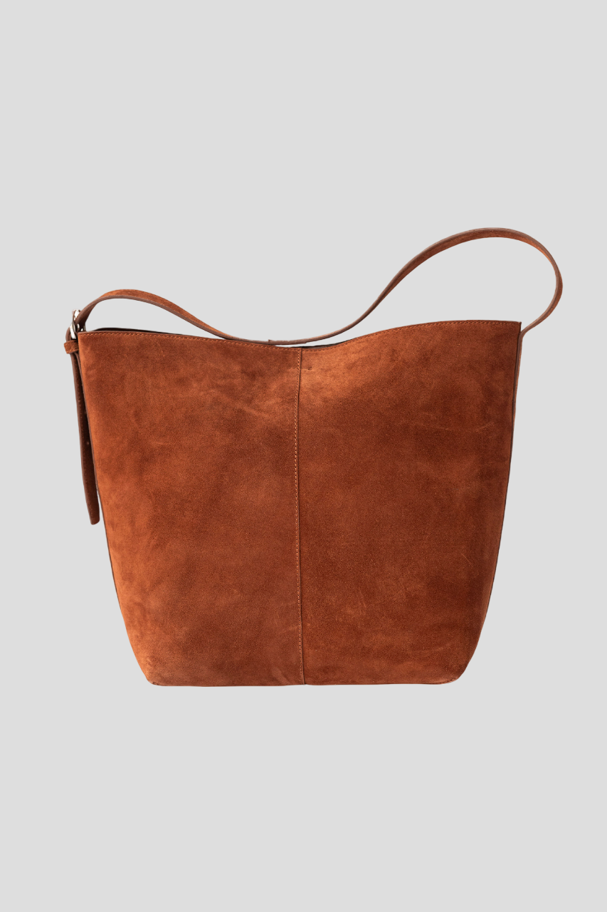 Esme-Rust