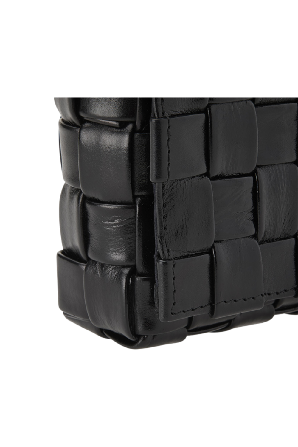 Cleo Handwoven Clutch in Black