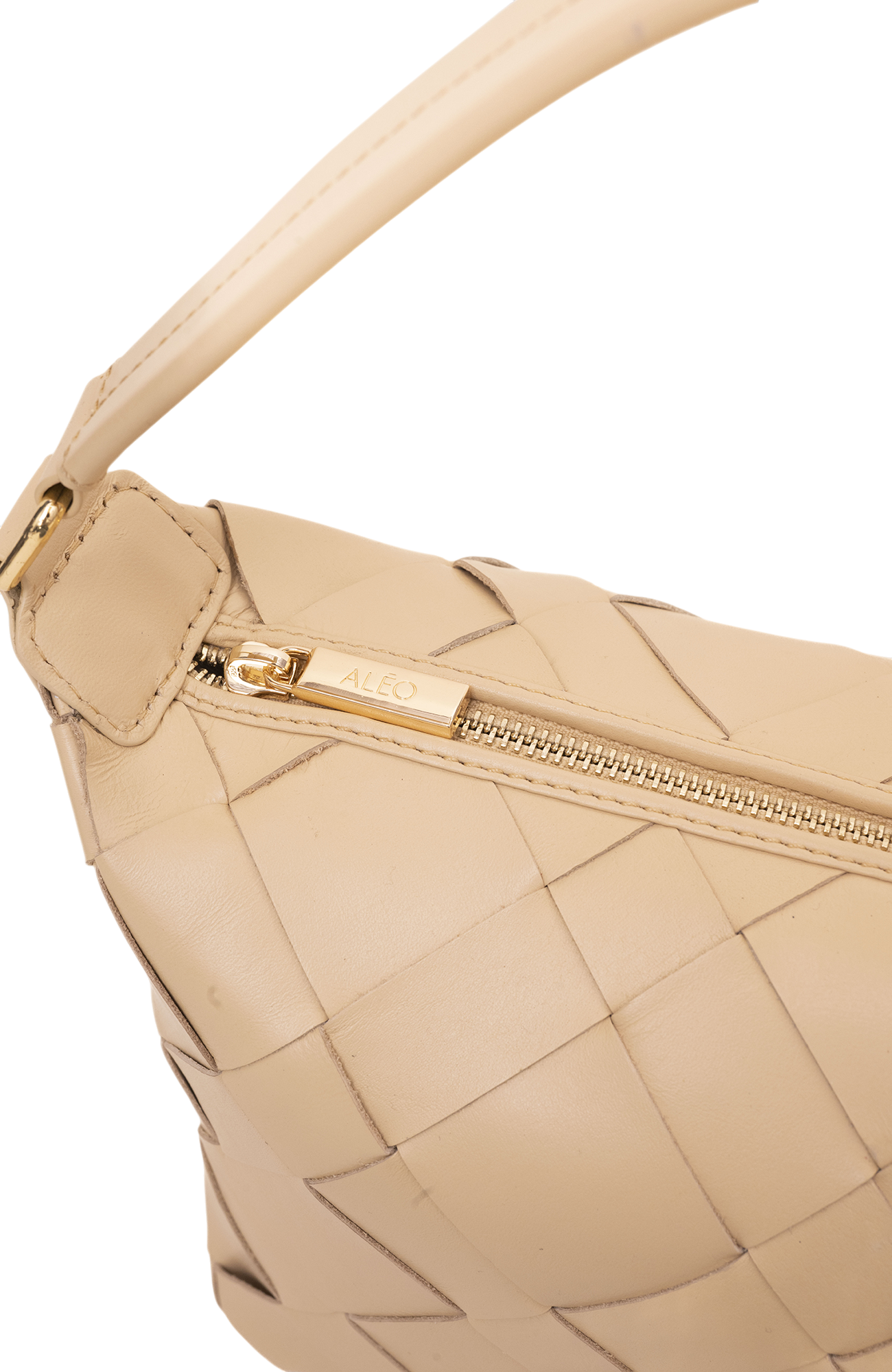 Franklin Cross Body in Sand