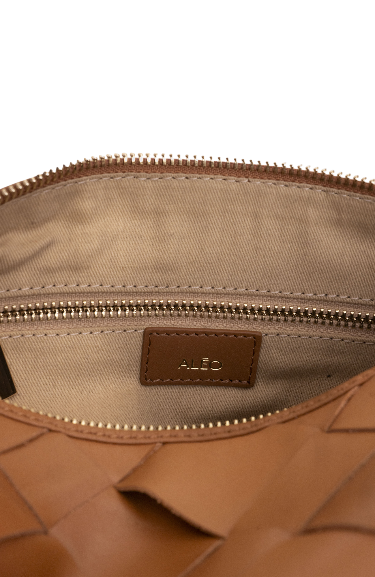 Franklin Cross Body in Toffee