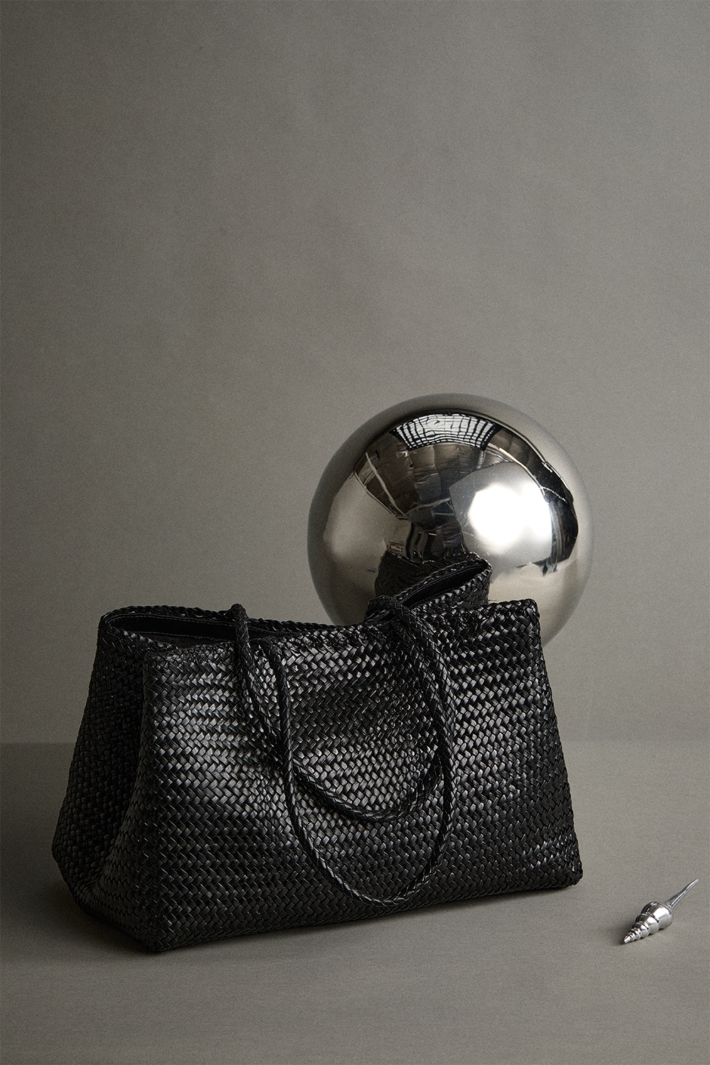 Romy Woven Tote in Black