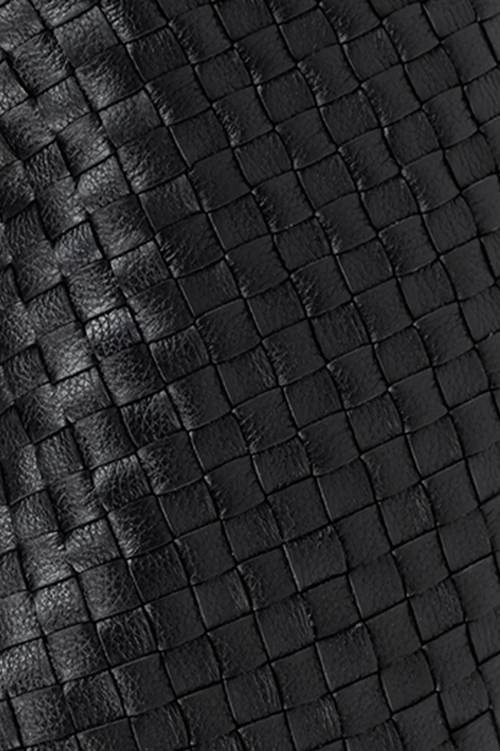 Laluna Woven Shoulder Bag in Black