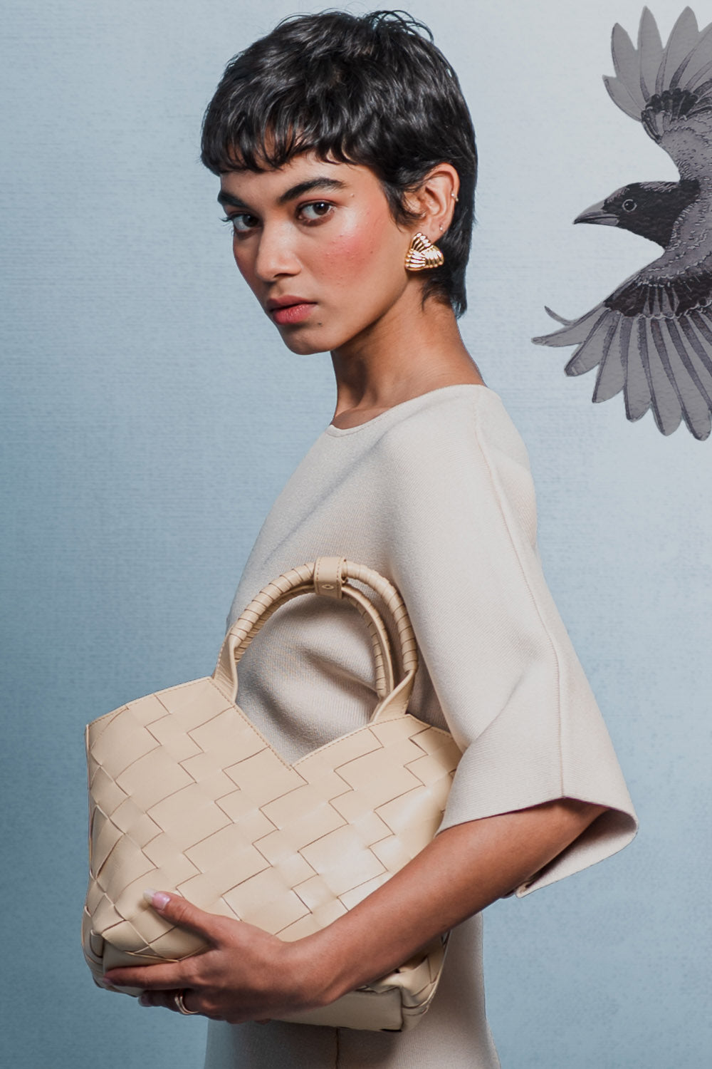 Cabas Mini Woven Shopper in Sand